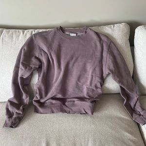 tna crewneck  sweatshirt